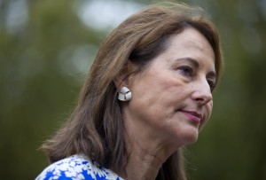 French minister for Ecology, Sustainable Development and Energy, Segolene Royal, speaks to journalists after a meeting on forests and climate change at Lancaster House in London on October 29, 2015, ahead of the COP21 Paris Climate Conference. At least 80 world leaders will attend a summit tasked with inking a global climate pact in Paris in December. AFP PHOTO / JUSTIN TALLIS