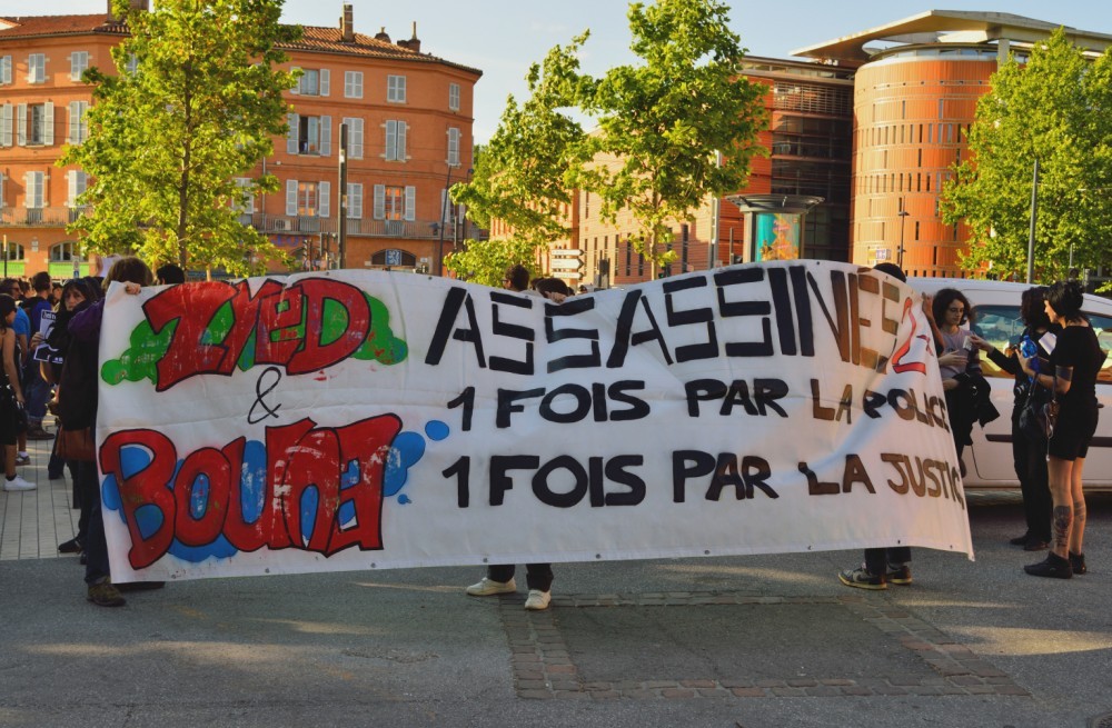 Rassemblement en soutien aux familles de Zyed et Bouna à Toulouse