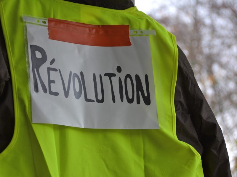 Gilets Jaunes Interdiction De Manifester Dans Plusieurs