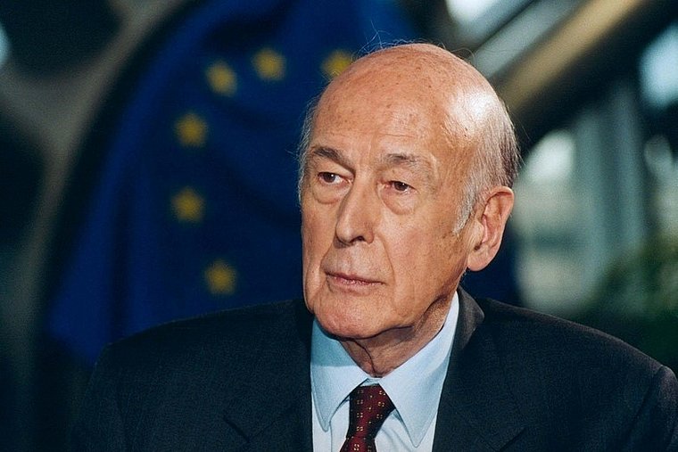 Un dernier hommage à Valéry Giscard d'Estaing